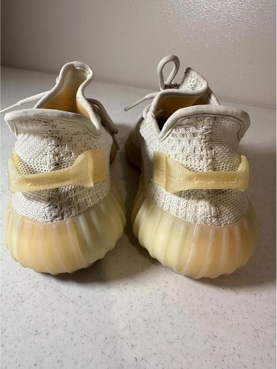 Adidas Yeezy Boost 350 V2 Light Size 8.5 Men’s main image 2